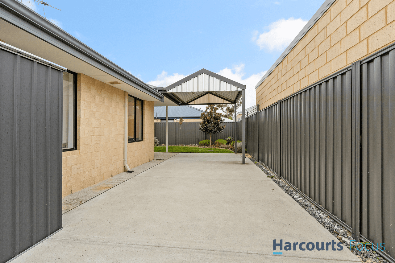 17 Euvista Street, HAYNES, WA 6112