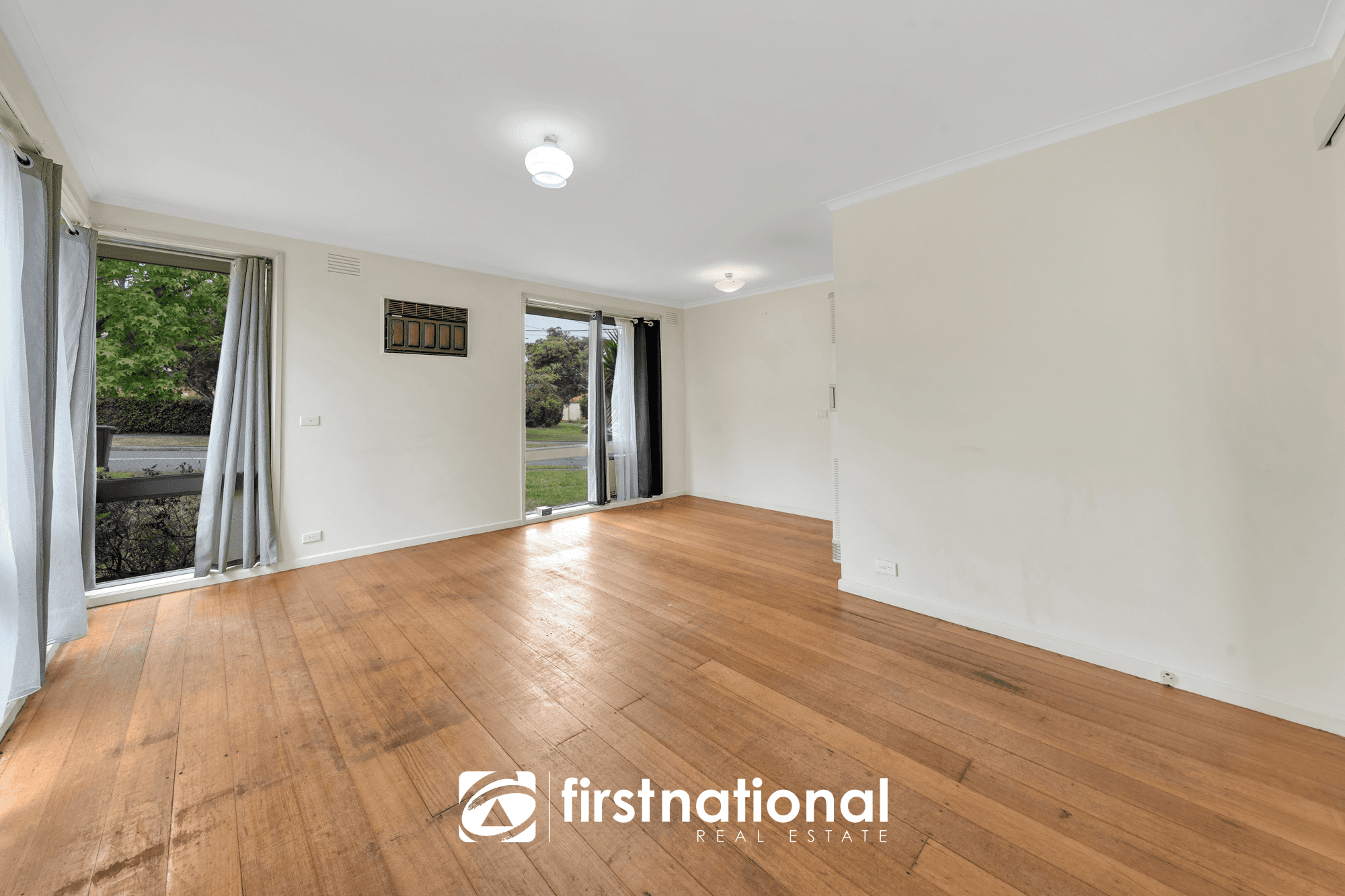 12 Essex Park Drive, Endeavour Hills, VIC 3802