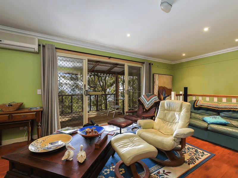 1718A Tamborine Oxenford Road, WONGAWALLAN, QLD 4210