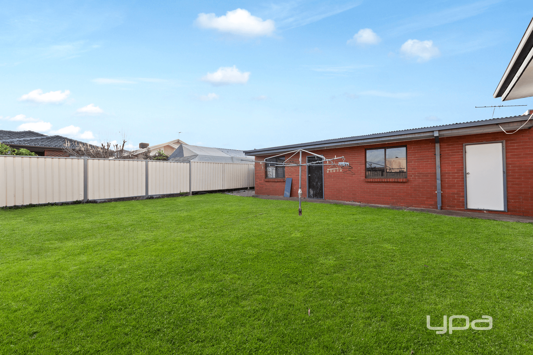 13 Elliot Street, KINGS PARK, VIC 3021