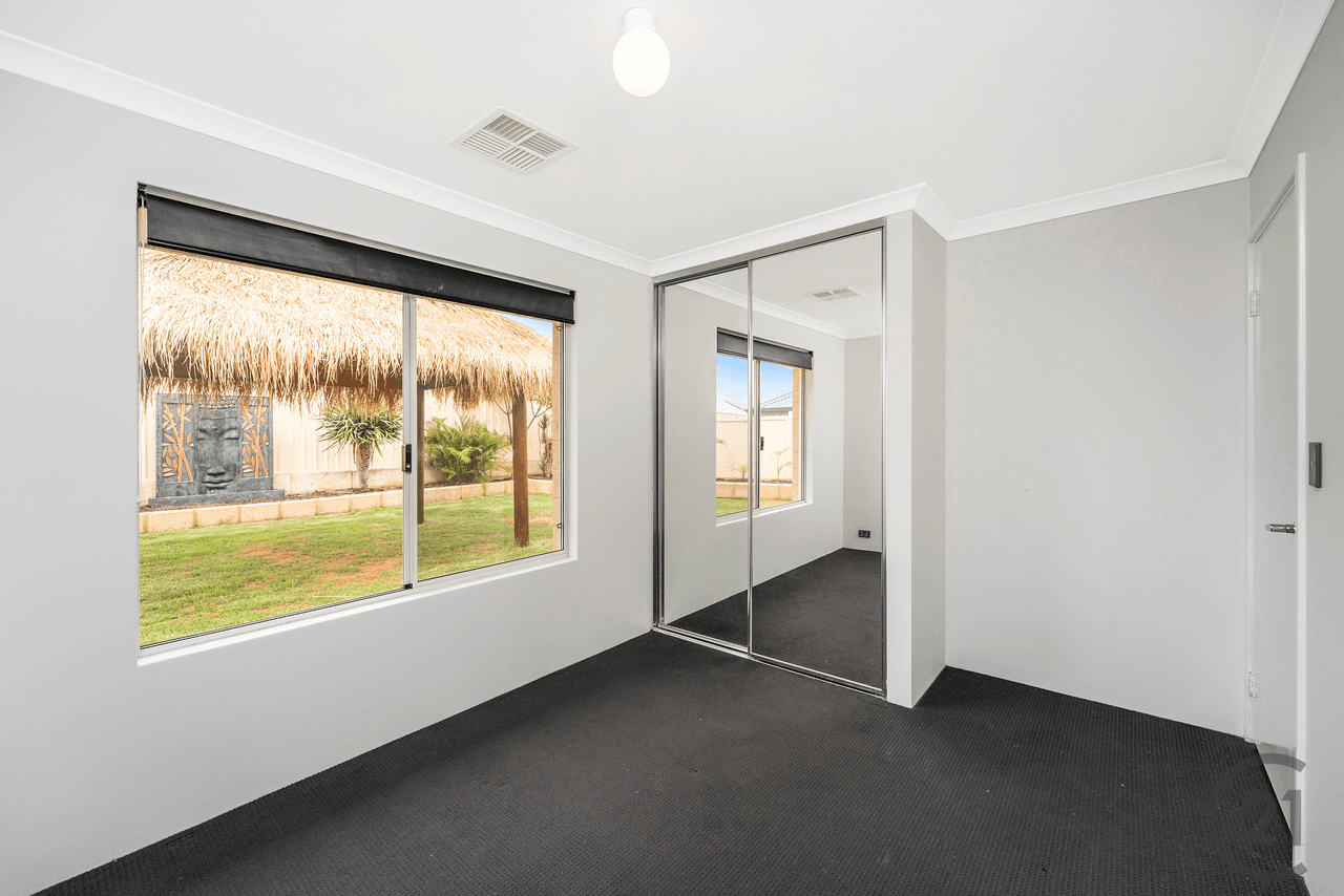 12 Elderslie Rise, Madora Bay, WA 6210