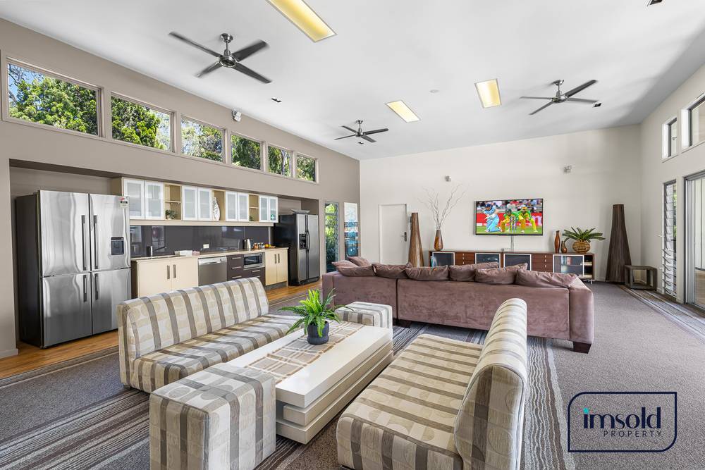 4/90 Beach Road, Noosa North Shore, QLD 4565