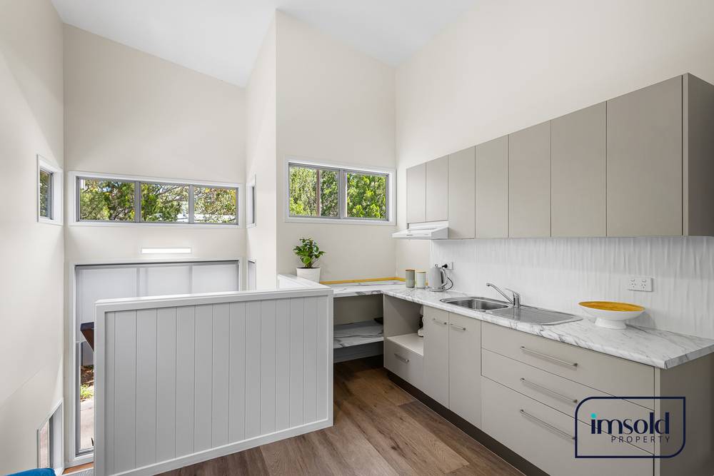 4/90 Beach Road, Noosa North Shore, QLD 4565