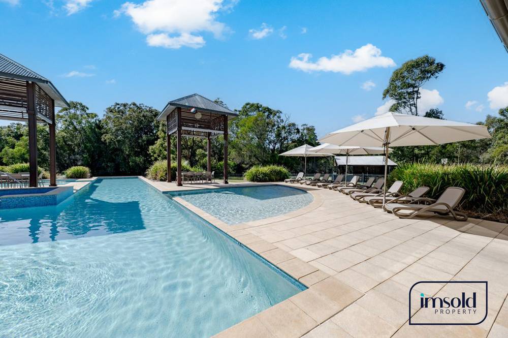 4/90 Beach Road, Noosa North Shore, QLD 4565