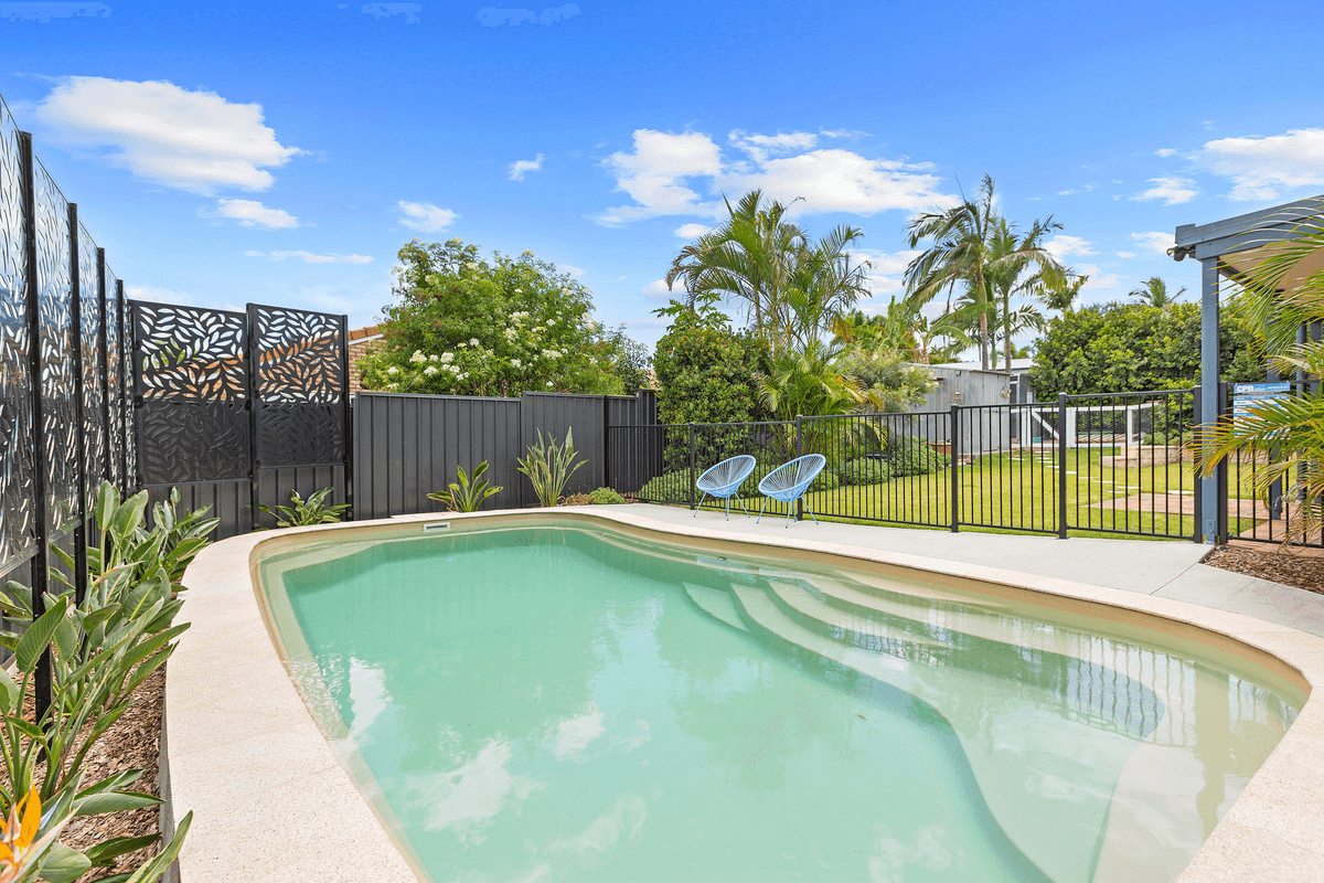 16 Chatsworth Circuit, CAPALABA, QLD 4157