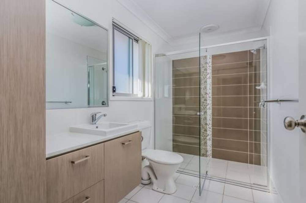 30 6 CLEARWATER STREET, BETHANIA, QLD 4205