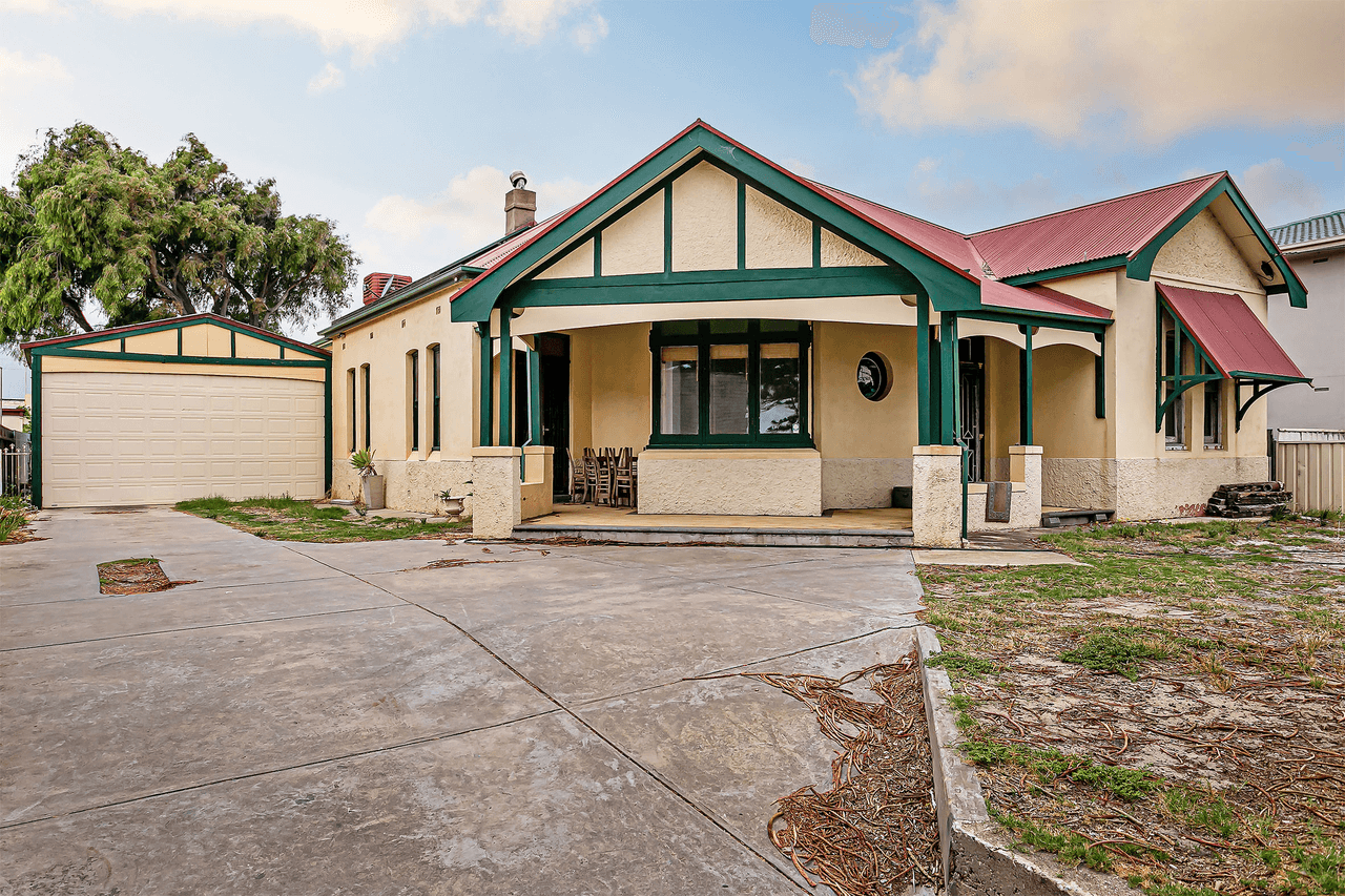 188 Esplanade, LARGS BAY, SA 5016