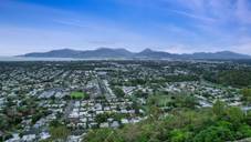 8 The Peak Road, Brinsmead, QLD 4870