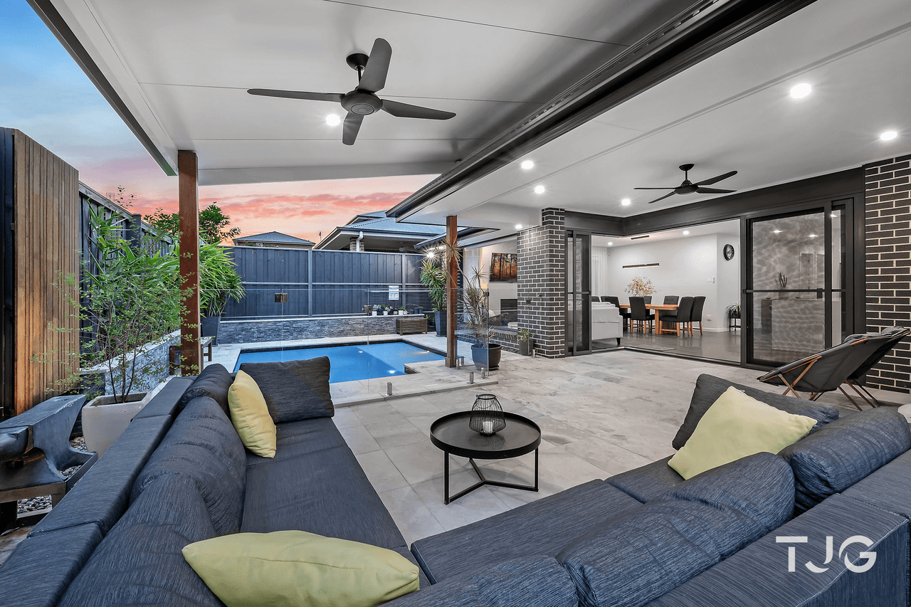 7 Barlow Boulevard (The Gables), BOX HILL, NSW 2765