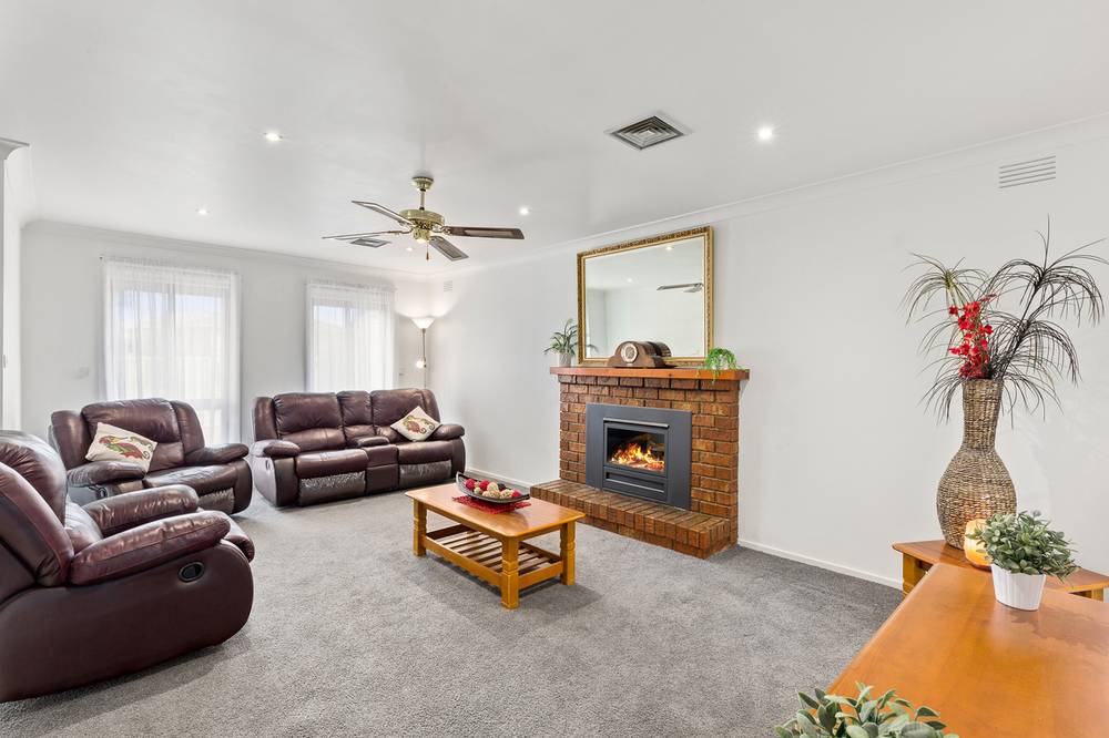 8 Warrenwood Avenue, Hoppers Crossing, VIC 3029