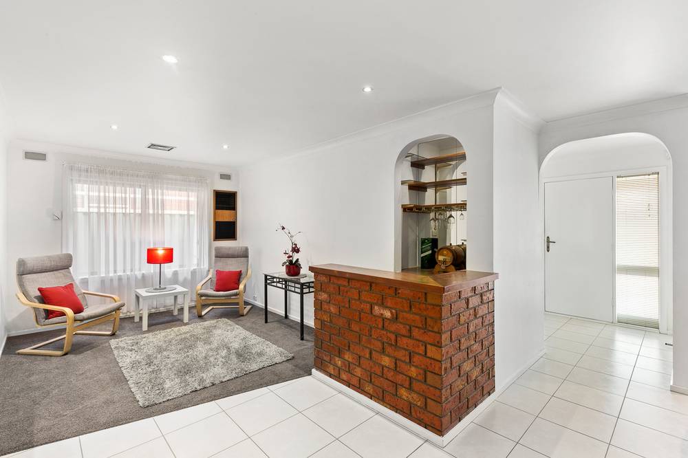 8 Warrenwood Avenue, Hoppers Crossing, VIC 3029