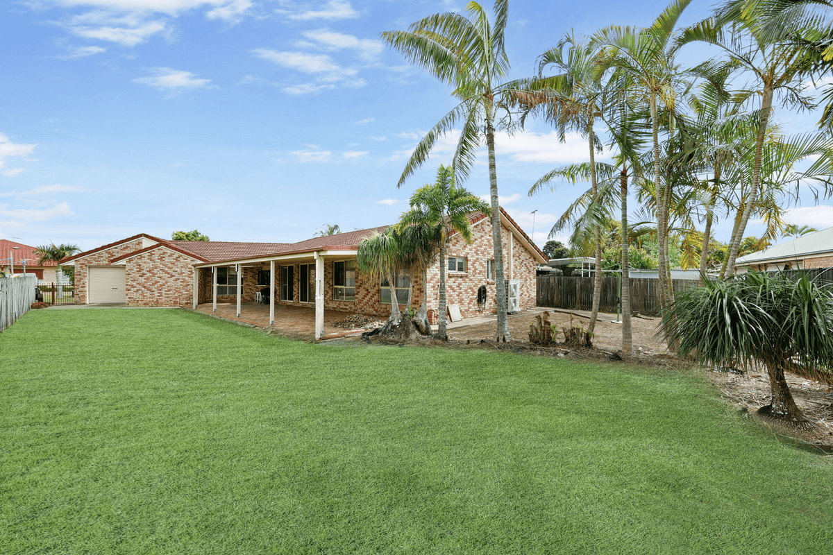 8 Mulde Place, Meadowbrook, QLD 4131