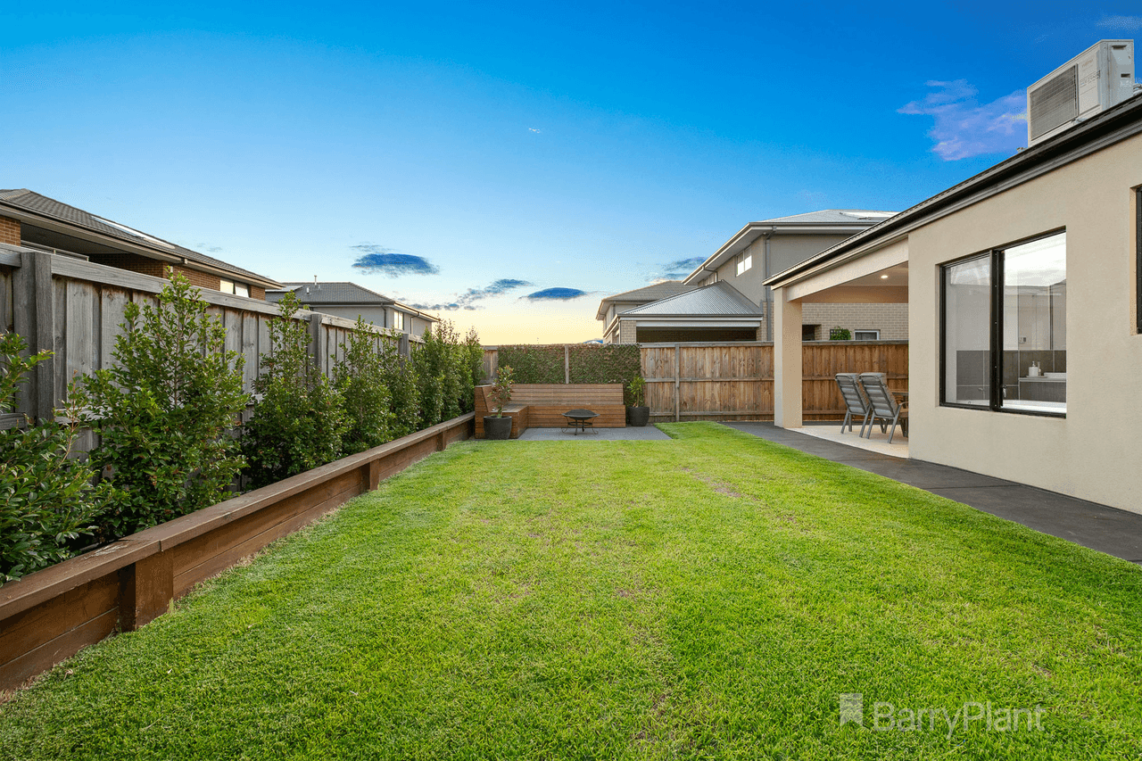 81 Kaduna Drive, Officer South, VIC 3809