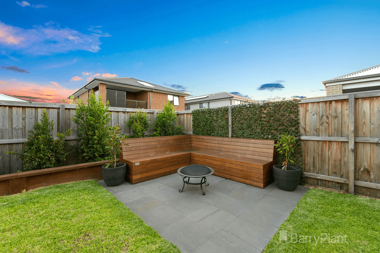 81 Kaduna Drive, Officer South, VIC 3809