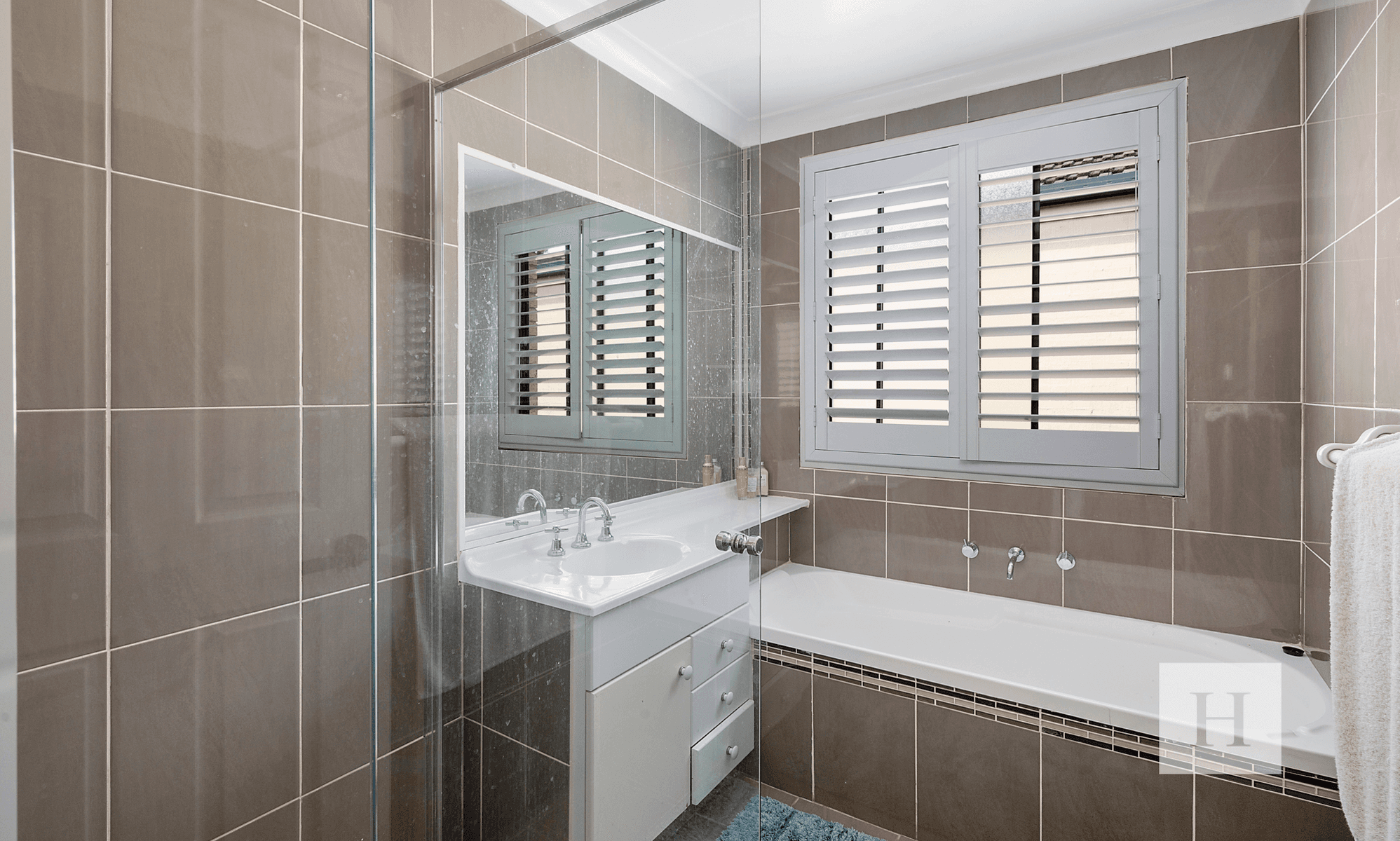 5 Miller Crescent, Blue Haven, NSW 2262