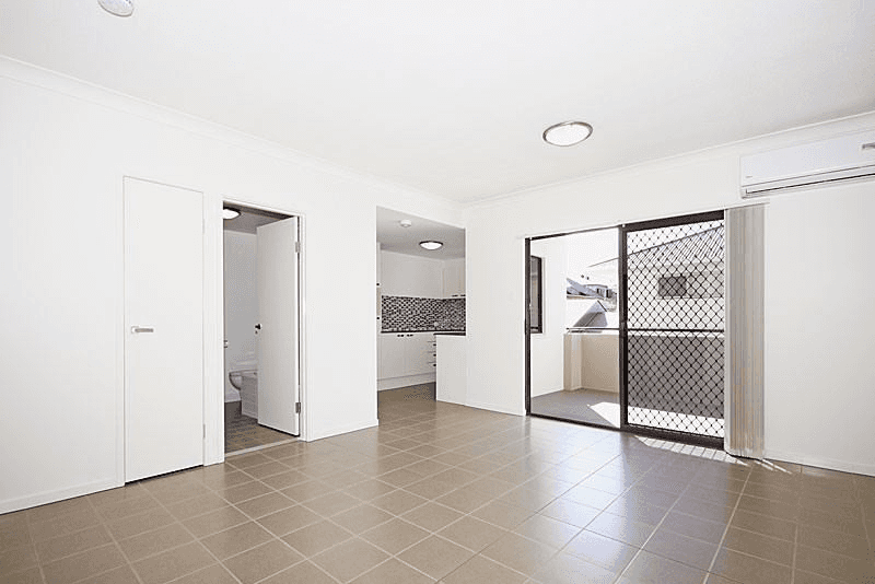 2/9 Alice Street, KEDRON, QLD 4031