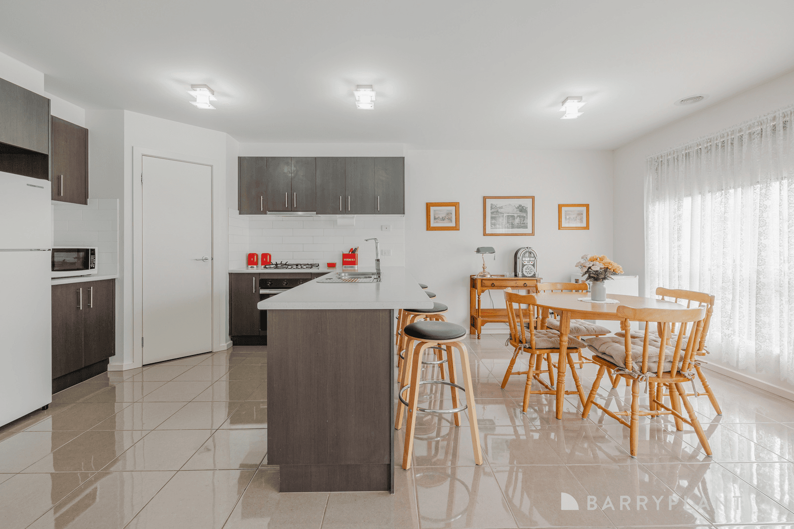 14 Burrawang Close, Brookfield, VIC 3338