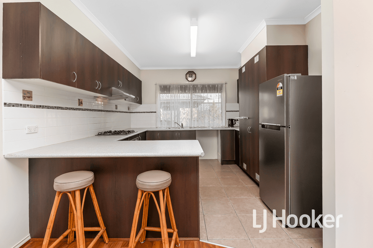 6/27-29 Rogers Street, PAKENHAM, VIC 3810