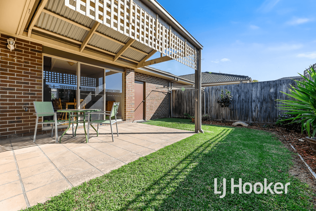 6/27-29 Rogers Street, PAKENHAM, VIC 3810