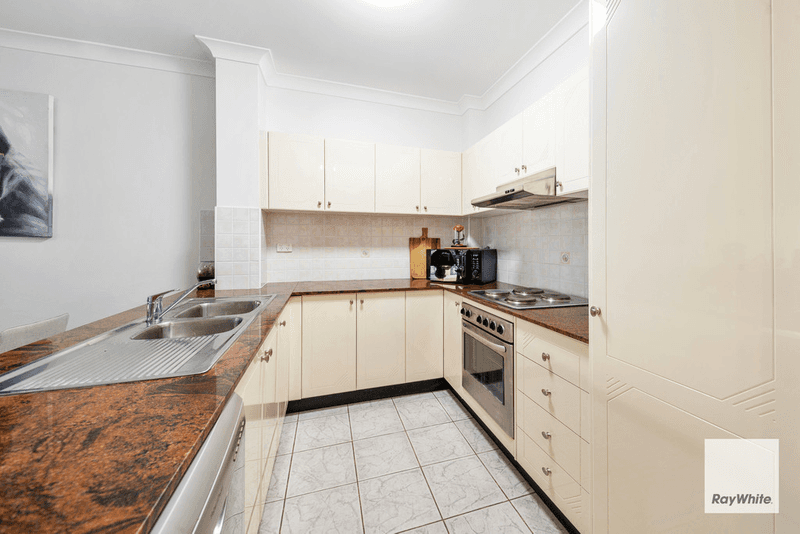 28/9-15 Willock Avenue, MIRANDA, NSW 2228