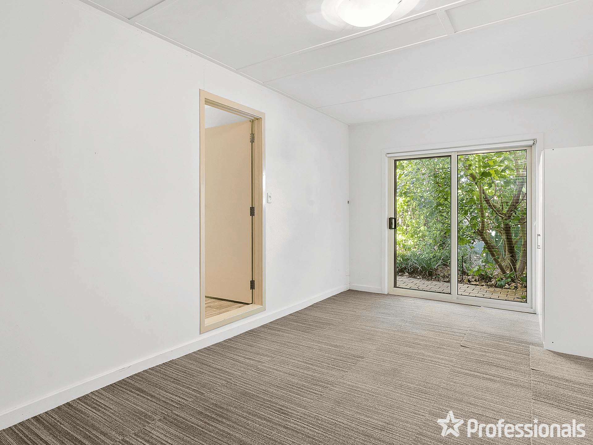 52C Penguin Road, SHOALWATER, WA 6169