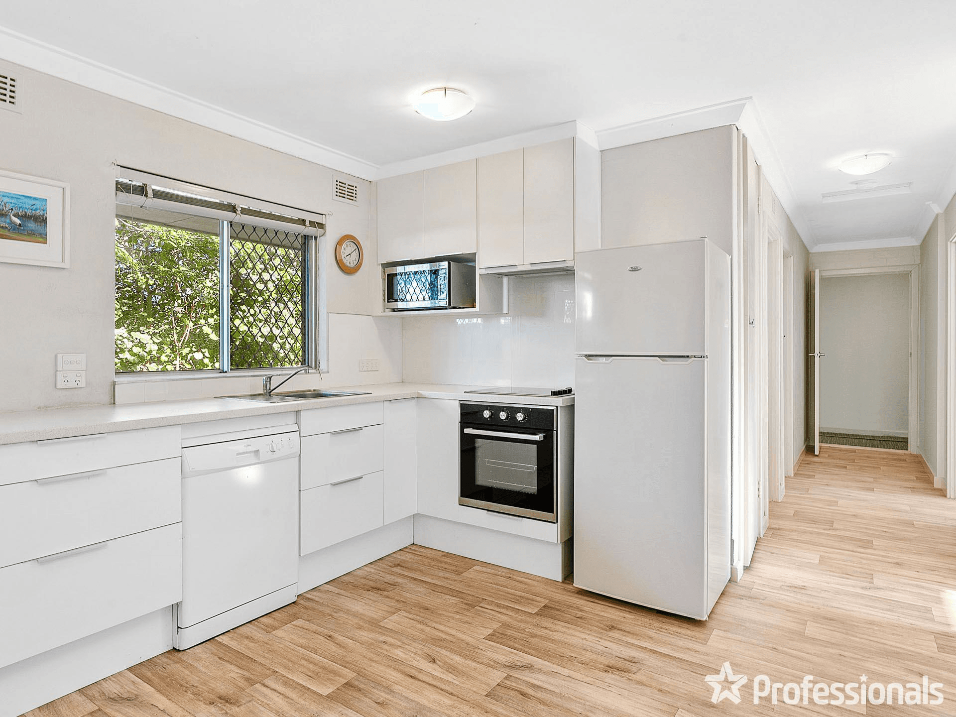 52C Penguin Road, SHOALWATER, WA 6169