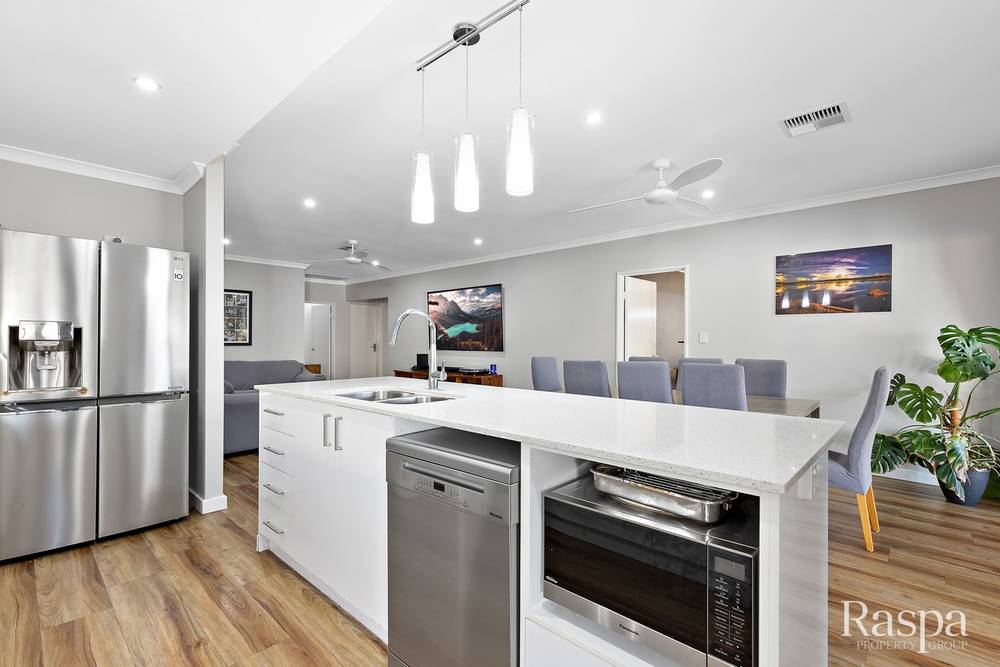 5 Ficifolia Brace, Baldivis, WA 6171