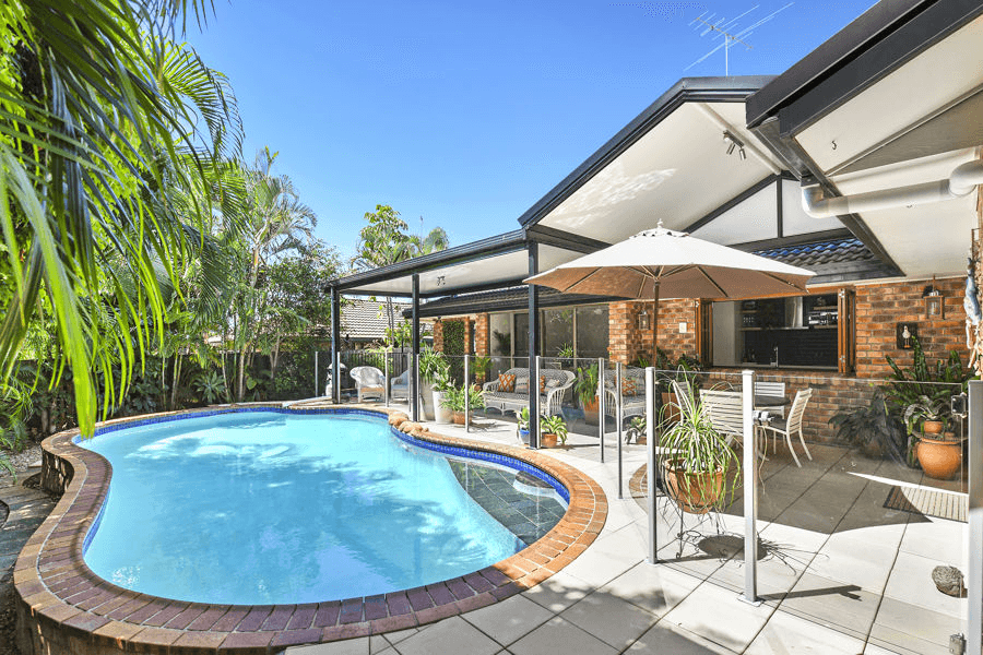 59 Sunningdale Circuit, ROBINA, QLD 4226