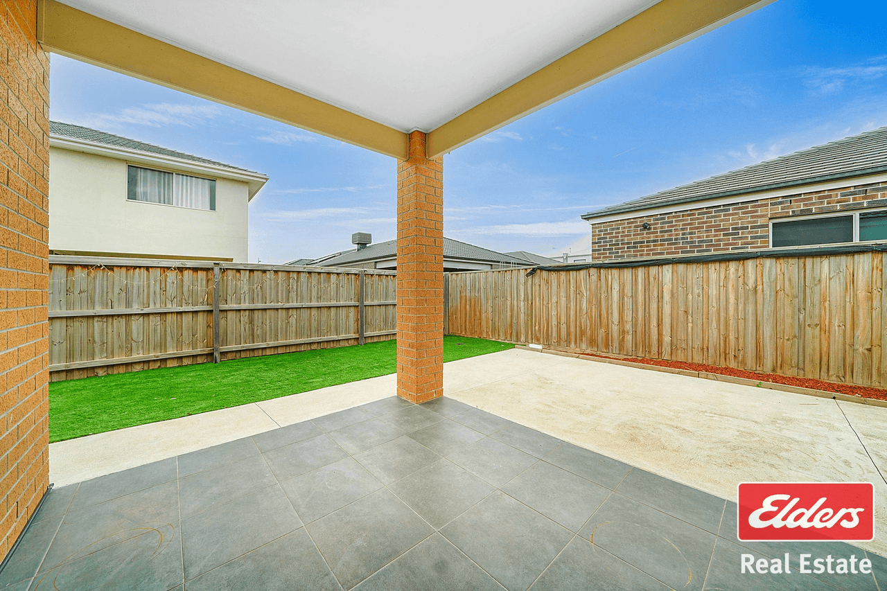 15 Aylesbury Terrace, Werribee, VIC 3030