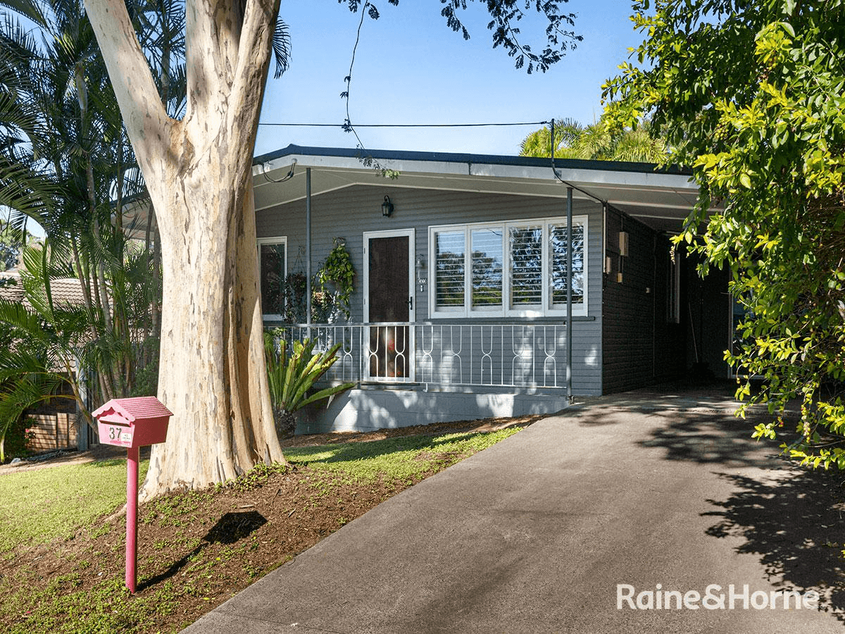 37 Lentara Street, KENMORE, QLD 4069