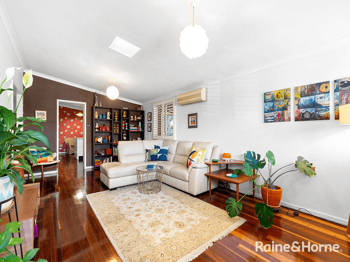 37 Lentara Street, KENMORE, QLD 4069