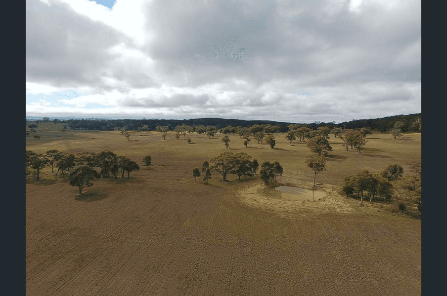 2E Hines Lane,, MOUNT EGERTON, VIC 3352