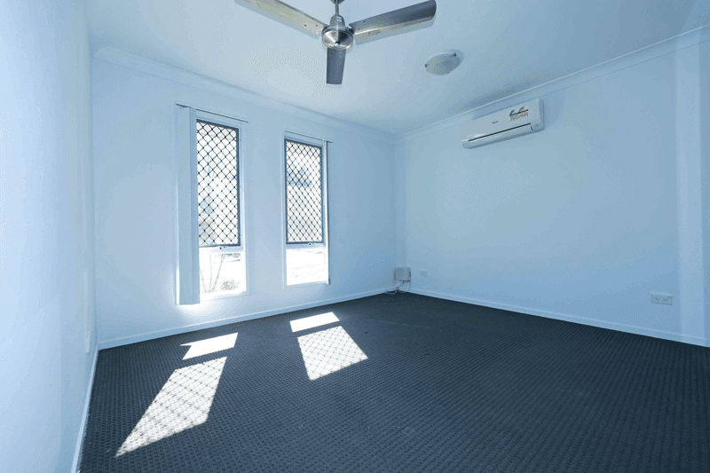 32 Russell Drive, Redbank Plains, QLD 4301