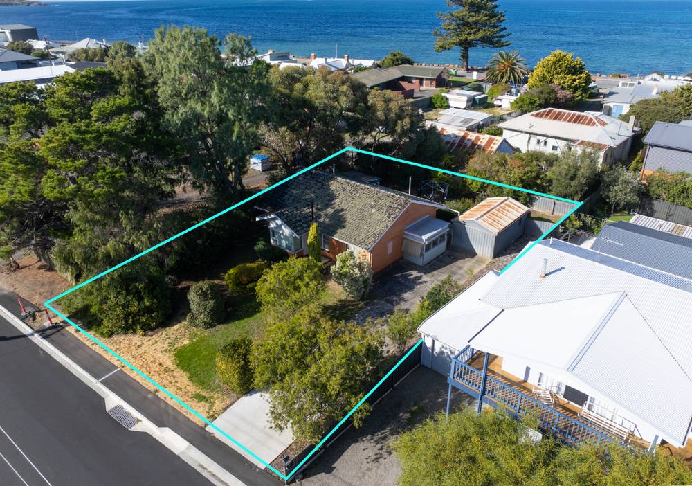 16 Giles St, Encounter Bay, SA 5211
