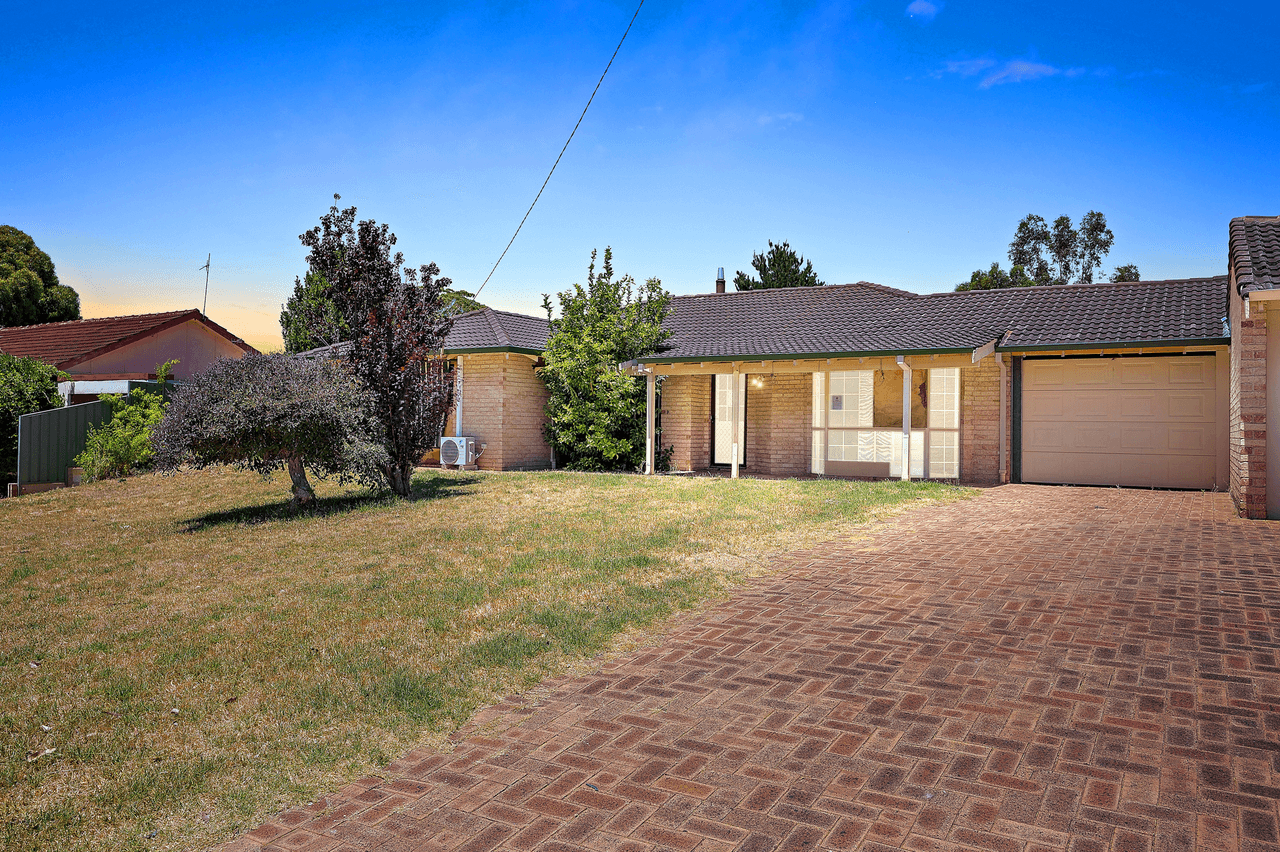 10A Hutton Road, Capel, WA 6271