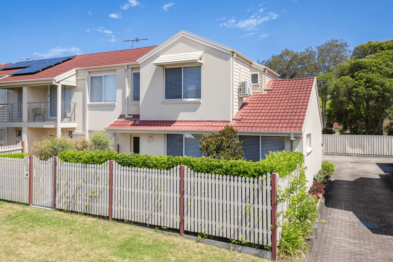 1/28 Churchill Circuit, HAMILTON SOUTH, NSW 2303