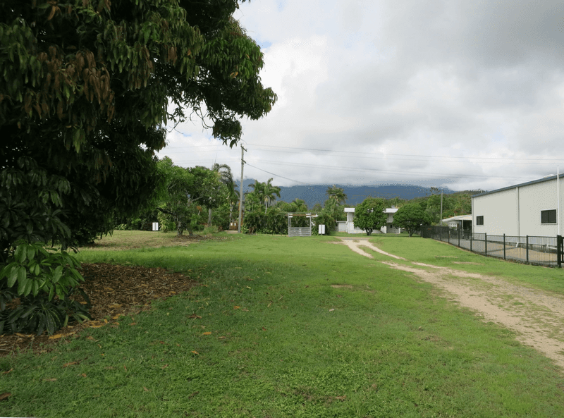 174 Victoria Street, Cardwell, QLD 4849