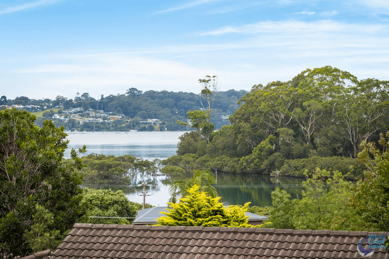 29 Fishermans Crescent, NORTH NAROOMA, NSW 2546