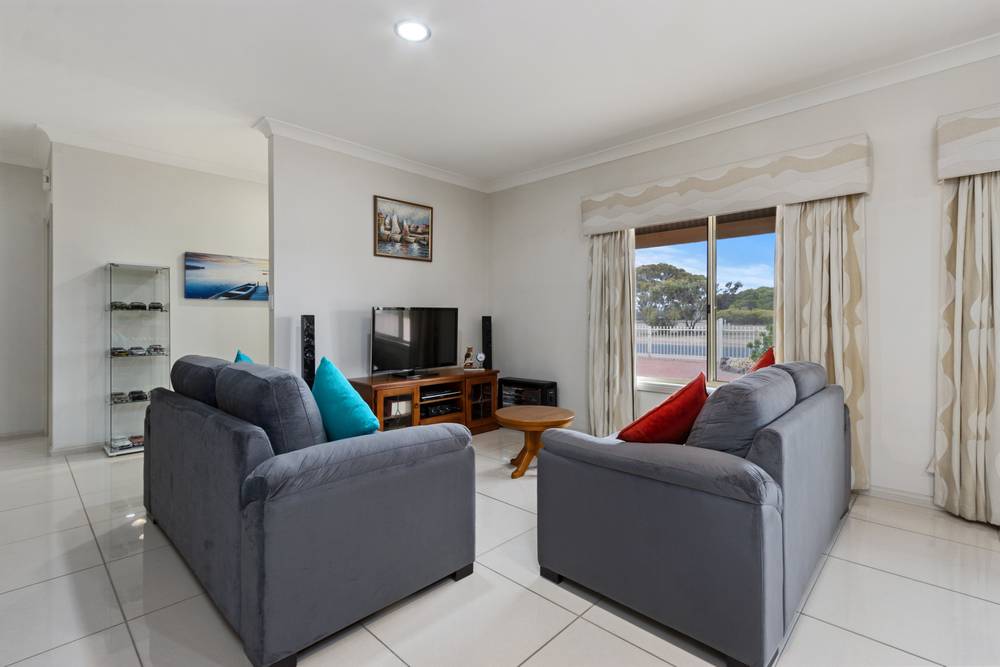3 Crutchett Road, MOONTA, SA 5558