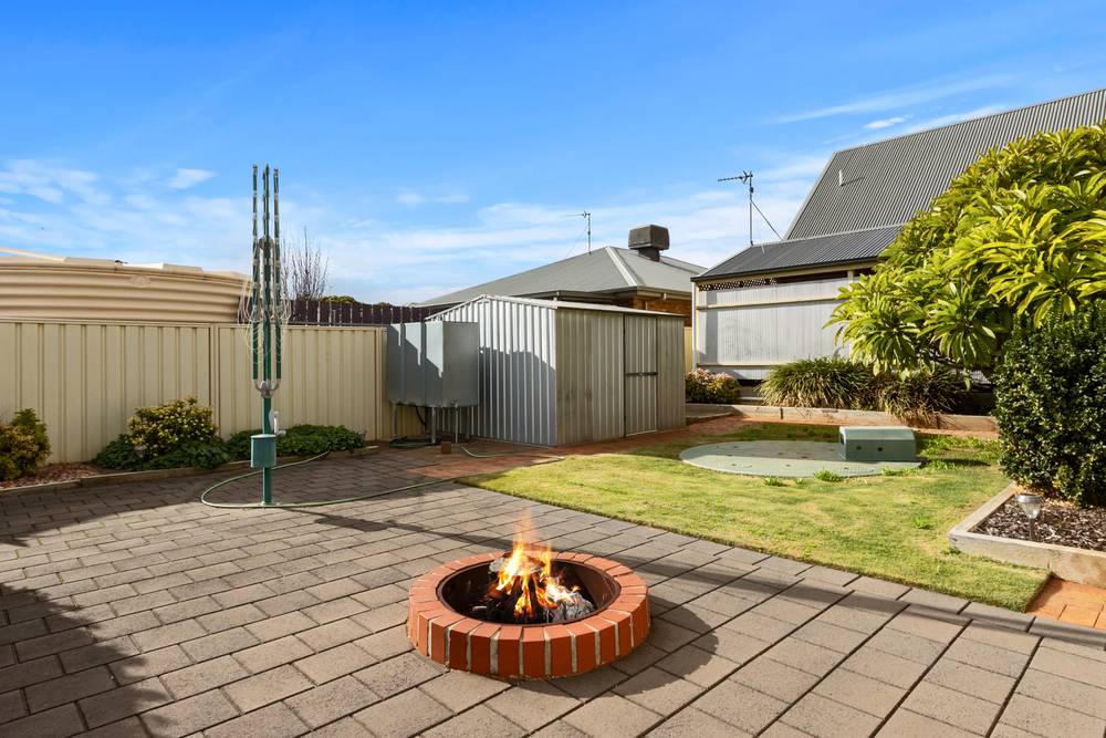 3 Crutchett Road, MOONTA, SA 5558