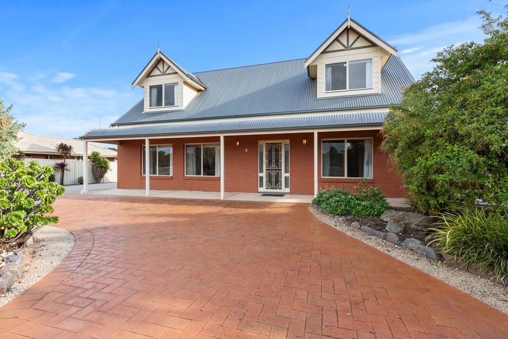3 Crutchett Road, MOONTA, SA 5558
