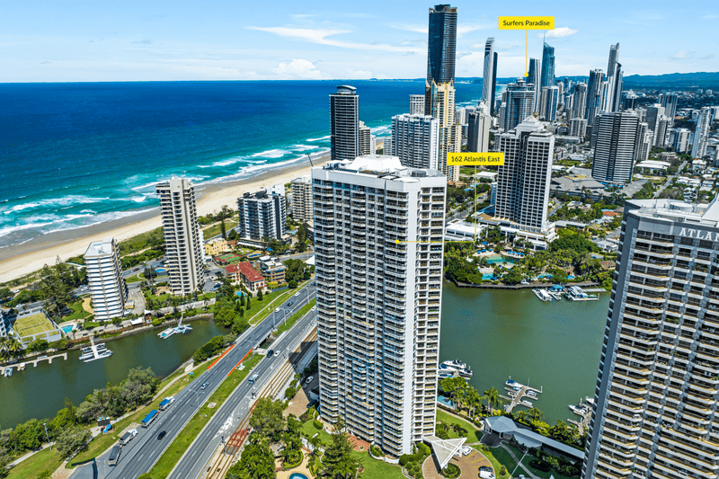 162/2 Admiralty Drive, PARADISE WATERS, QLD 4217