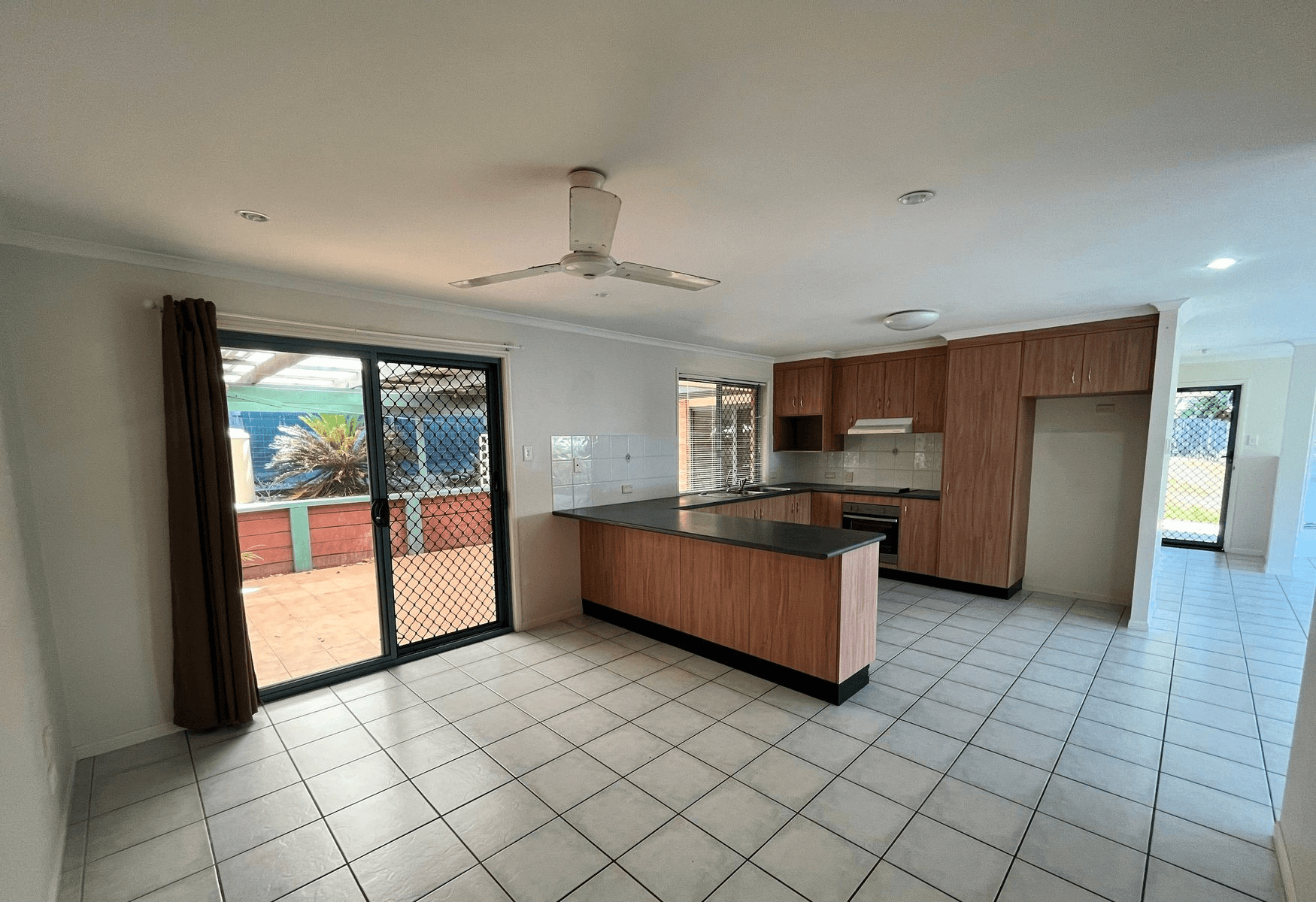 6 The Quarterdeck, Blacks Beach, QLD 4740