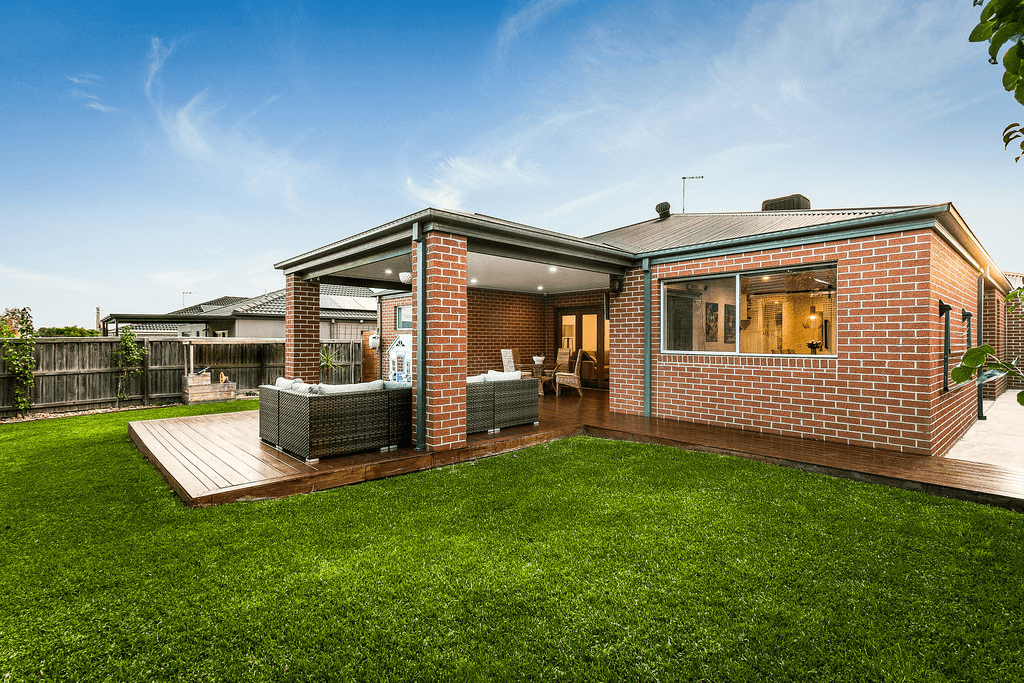 28 Timbertop Boulevard, OFFICER, VIC 3809