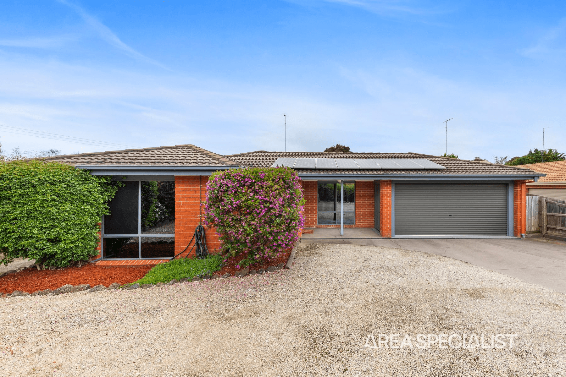 50 Leigh Drive, Pakenham, VIC 3810