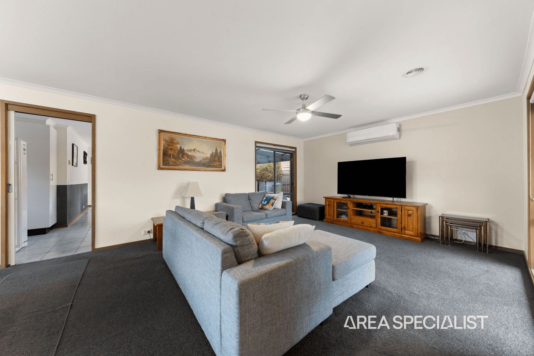 50 Leigh Drive, Pakenham, VIC 3810