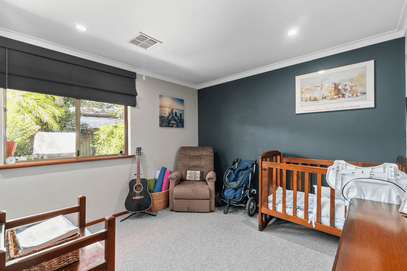 34 Benbullen Boulevard, KINGSLEY, WA 6026