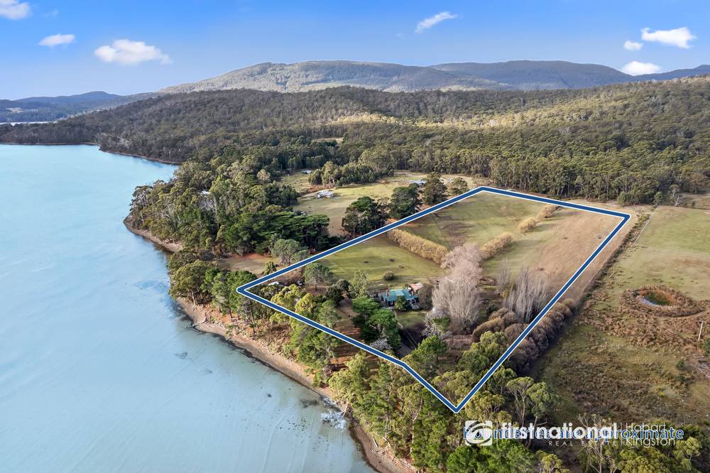 215 Lighthouse Road, SOUTH BRUNY, TAS 7150