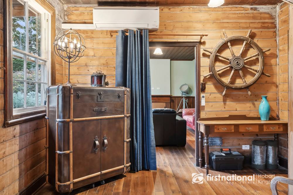 215 Lighthouse Road, SOUTH BRUNY, TAS 7150