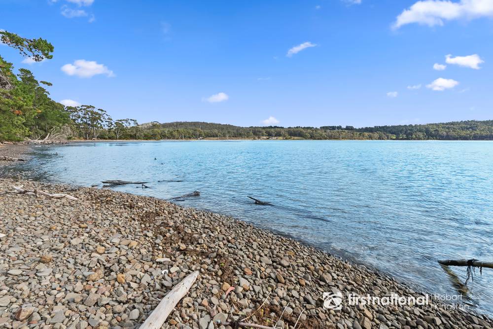 215 Lighthouse Road, SOUTH BRUNY, TAS 7150